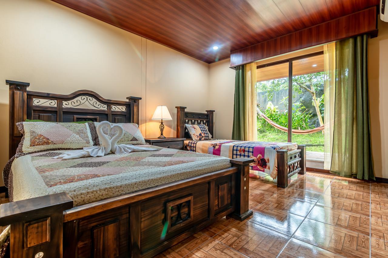 Aunty Arenal Lodge ラ・フォルトゥナ エクステリア 写真